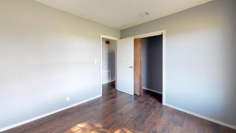 83-Keith-St-Victoria-TX-Unfurnished(4)